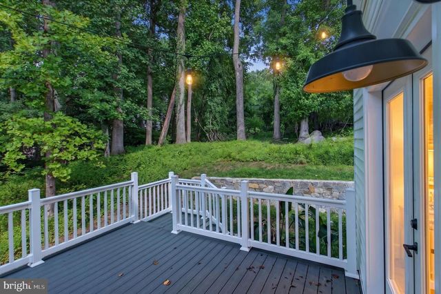 15717 TIERRA DR, Silver Spring, MD 20906