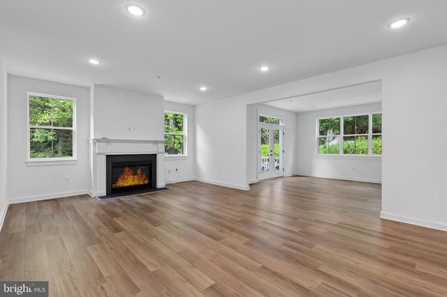 15717 TIERRA DR, Silver Spring, MD 20906