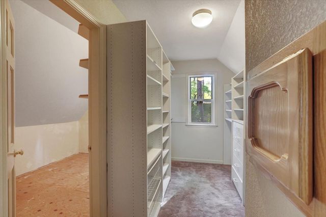 11551 Forest View Dr, Nevada City, CA 95959