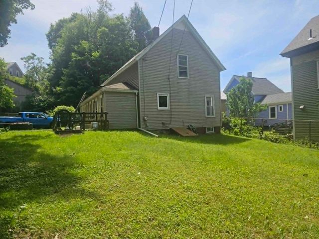 9 Spring St, Montague, MA 01376