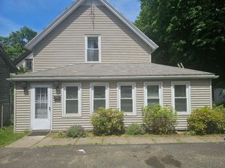 9 Spring St, Montague, MA 01376