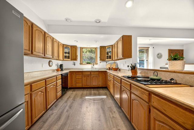 2542 Thomas Terrace, Grants Pass, OR 97527