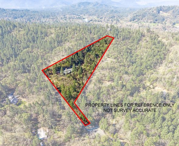 2542 Thomas Terrace, Grants Pass, OR 97527