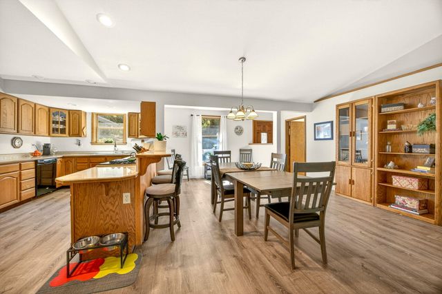 2542 Thomas Terrace, Grants Pass, OR 97527