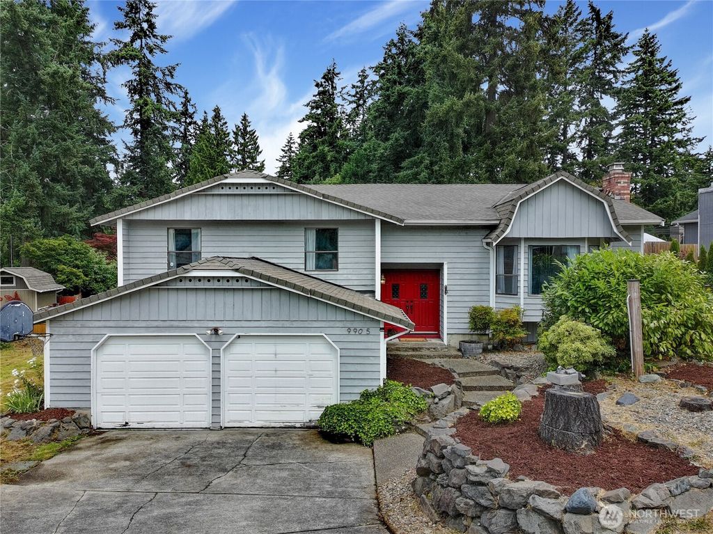 9905 157th Street E, Puyallup, WA 98375