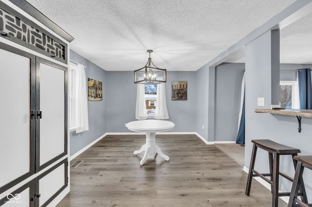 2605 S 10th Street, Terre Haute, IN 47802