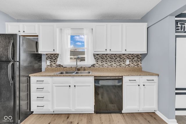 2605 S 10th Street, Terre Haute, IN 47802