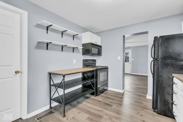 2605 S 10th Street, Terre Haute, IN 47802