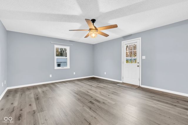 2605 S 10th Street, Terre Haute, IN 47802