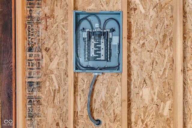 2605 S 10th Street, Terre Haute, IN 47802