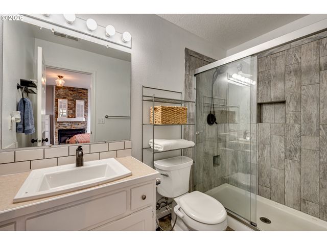 1978 MEADOWOOD Loop, Woodland, WA 98674