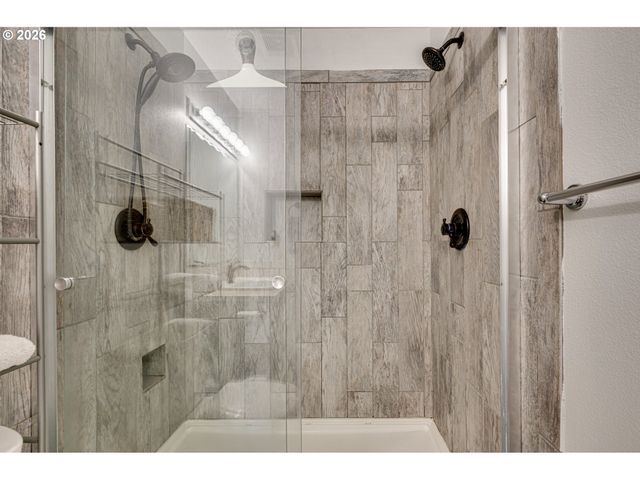1978 MEADOWOOD Loop, Woodland, WA 98674