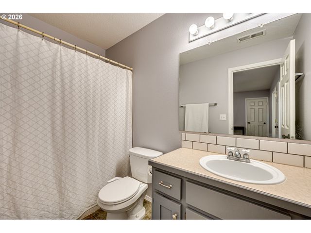 1978 MEADOWOOD Loop, Woodland, WA 98674