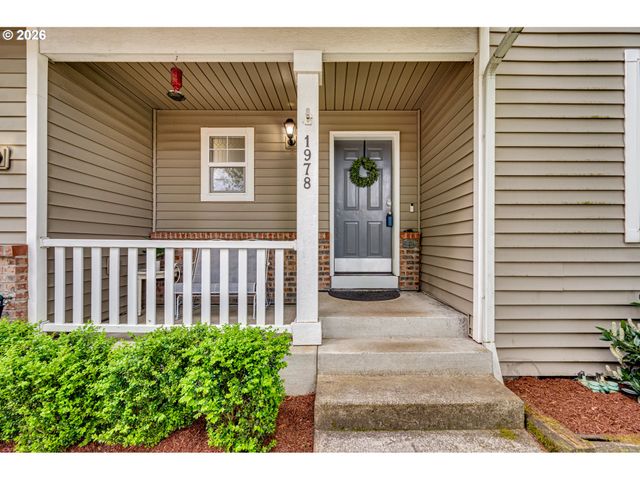 1978 MEADOWOOD Loop, Woodland, WA 98674