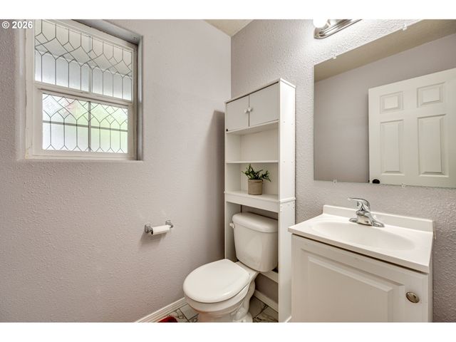 1978 MEADOWOOD Loop, Woodland, WA 98674