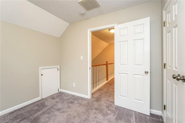 3 Archer Glen Court, Greensboro, NC 27407