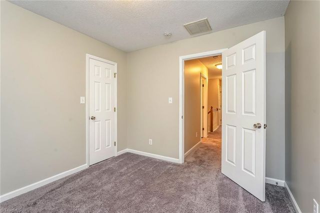 3 Archer Glen Court, Greensboro, NC 27407