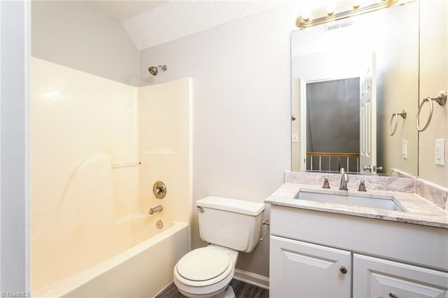 3 Archer Glen Court, Greensboro, NC 27407