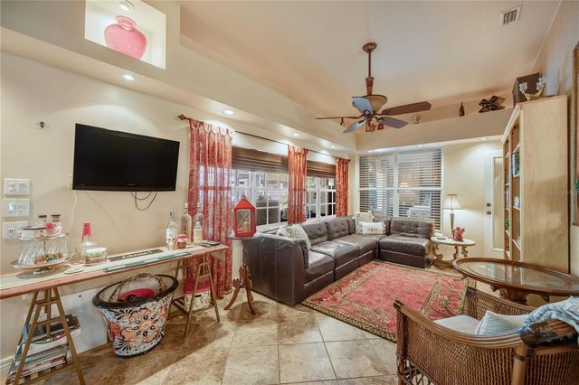 1128 LUMSDEN TRACE CIRCLE, Valrico, FL 33594