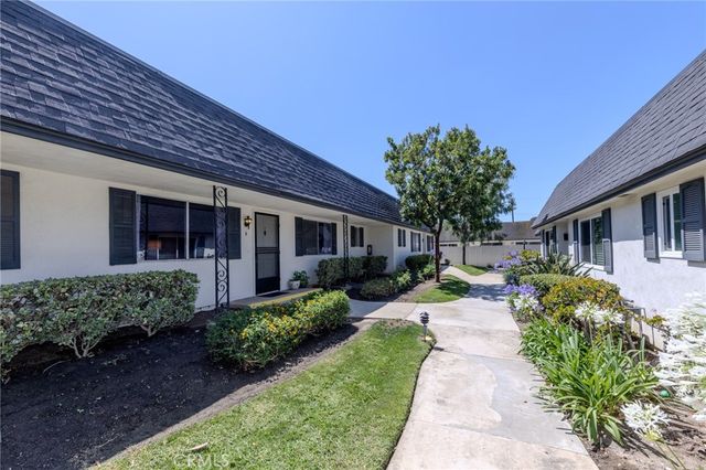 1356 Victoria D, Fullerton, CA 92831