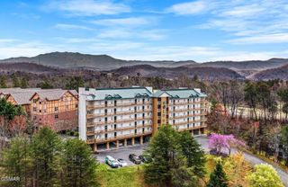 820 Golf View Blvd Unit 2202, Pigeon Forge, TN 37863