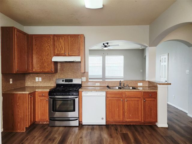 4075 Mossy Spring Lane, Spring, TX 77388