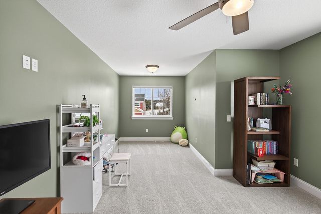 303 Primrose Path N, Bayport, MN 55003