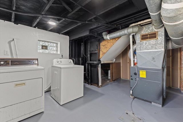 7100 24th AVENUE, Kenosha, WI 53143