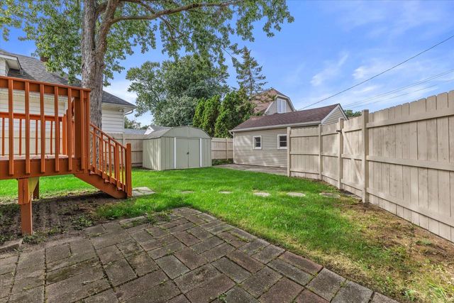 7100 24th AVENUE, Kenosha, WI 53143