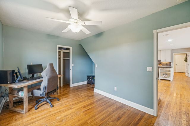 250 Awalt Dr, Winchester, TN 37398