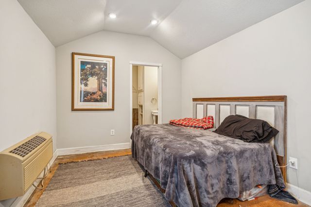 250 Awalt Dr, Winchester, TN 37398