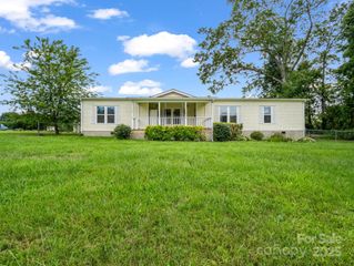 355 Staton Road, Flat Rock, NC 28731