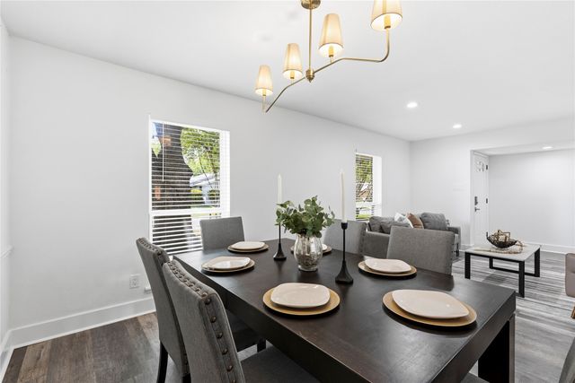 2814 Lindbergh Drive, Dallas, TX 75228