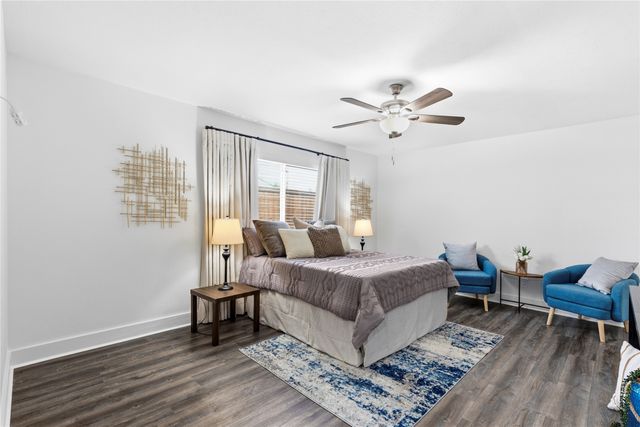 2814 Lindbergh Drive, Dallas, TX 75228
