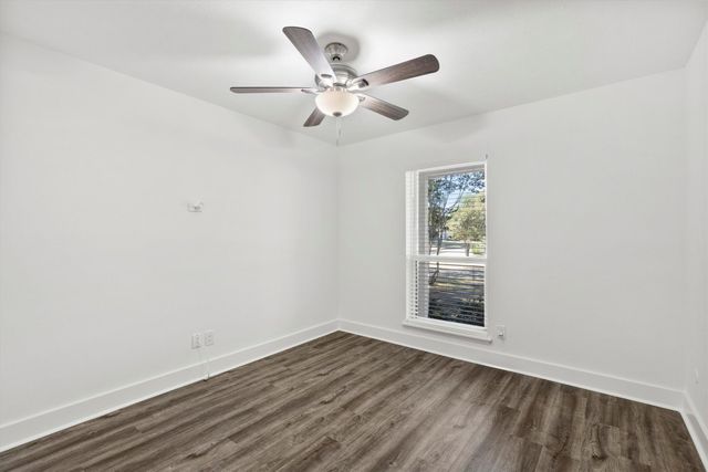 2814 Lindbergh Drive, Dallas, TX 75228