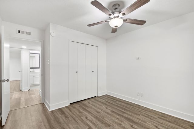 2814 Lindbergh Drive, Dallas, TX 75228