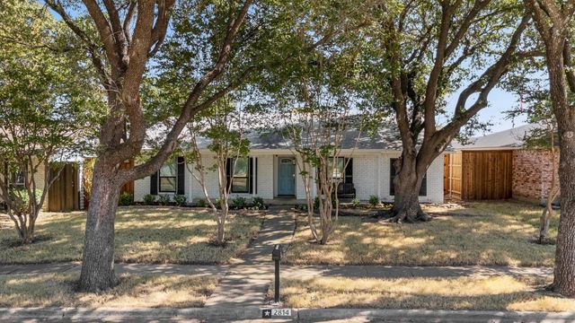 2814 Lindbergh Drive, Dallas, TX 75228