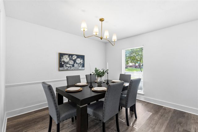 2814 Lindbergh Drive, Dallas, TX 75228