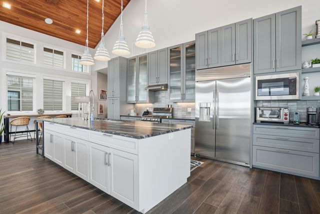 37292 S Cliff Crest Drive, Vinita, OK 74301