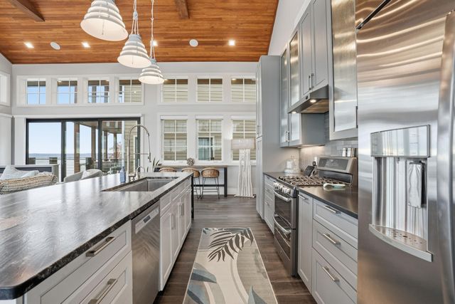 37292 S Cliff Crest Drive, Vinita, OK 74301