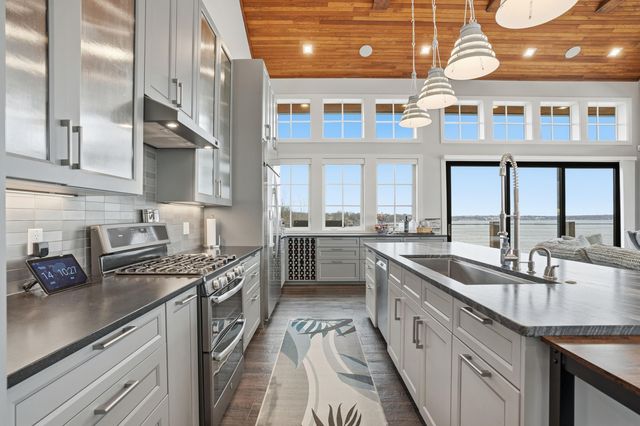 37292 S Cliff Crest Drive, Vinita, OK 74301