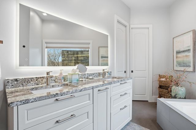 37292 S Cliff Crest Drive, Vinita, OK 74301