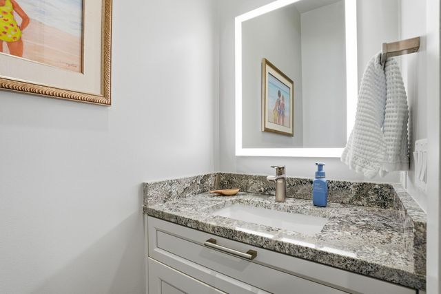 37292 S Cliff Crest Drive, Vinita, OK 74301