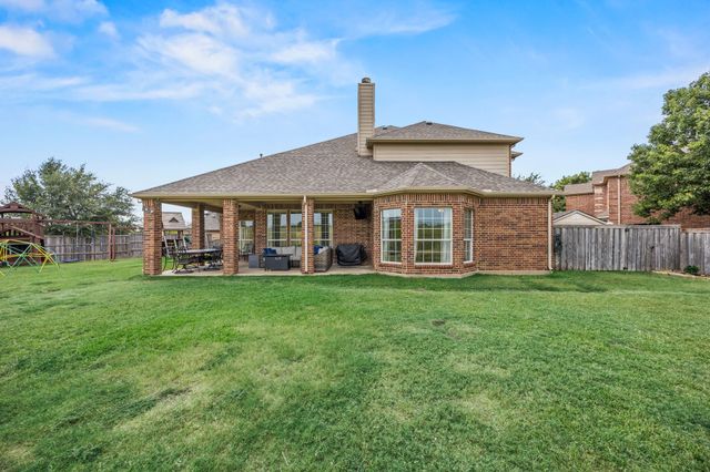 305 Tobiano Court, Celina, TX 75009