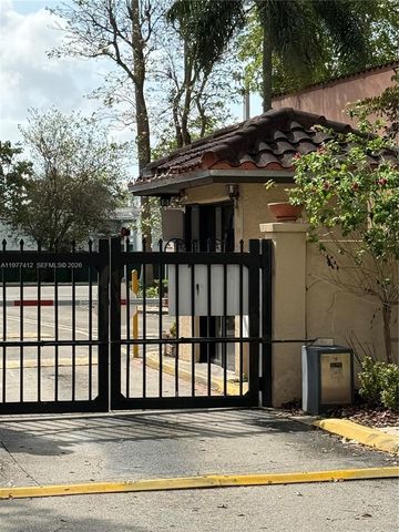 10794 N Kendall Drive B2, Miami, FL 33176