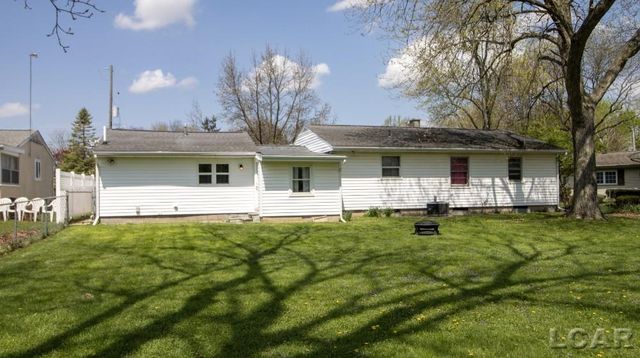 715 Alexander Drive, Adrian, MI 49221