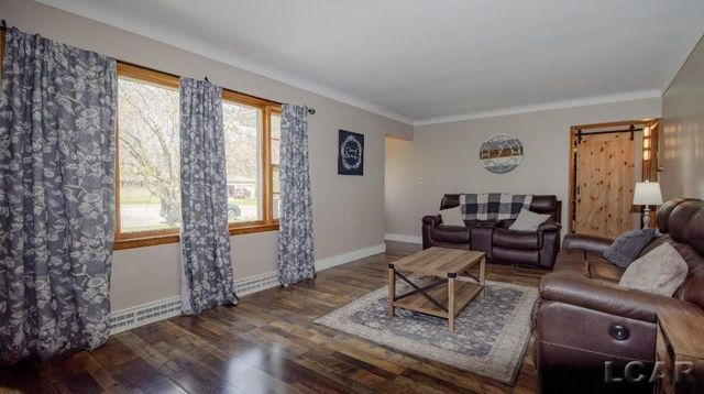 715 Alexander Drive, Adrian, MI 49221