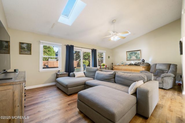 185 Liberty Bell Road, Toms River, NJ 08755