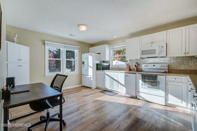 185 Liberty Bell Road, Toms River, NJ 08755