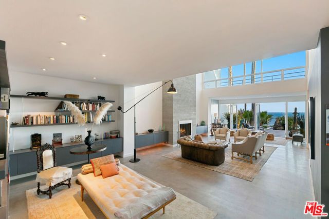 27428 Pacific Coast Highway, Malibu, CA 90265